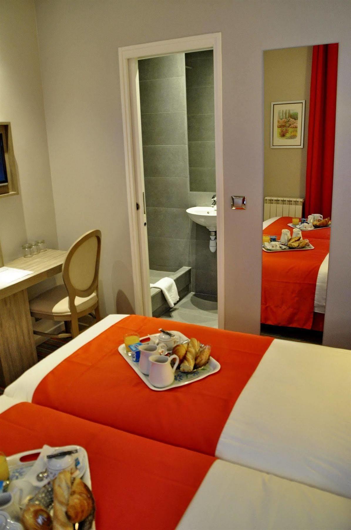 Hotel Floridor Etoile 欧奈索斯博伊斯 外观 照片